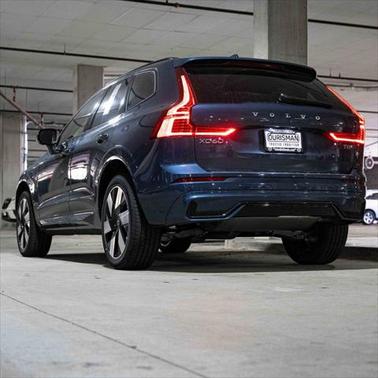 2025 Volvo XC60 Plug-In Hybrid T8 Plus