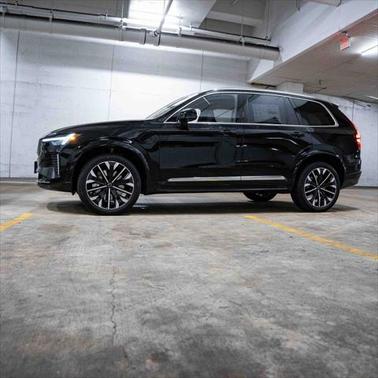 2025 Volvo XC90 Plug-In Hybrid T8 Ultra 6-Seater