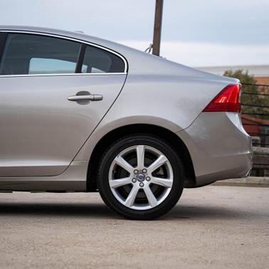2016 Volvo S60 T5 Drive-E Premier