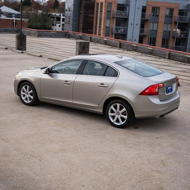2016 Volvo S60 T5 Drive-E Premier