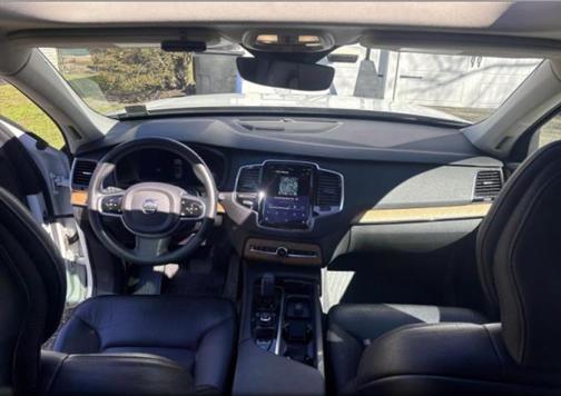 2023 Volvo XC90 B6 Plus 7-Seater