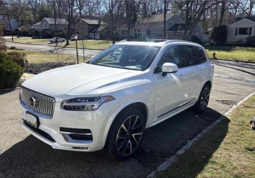 2023 Volvo XC90 B6 Plus 7-Seater