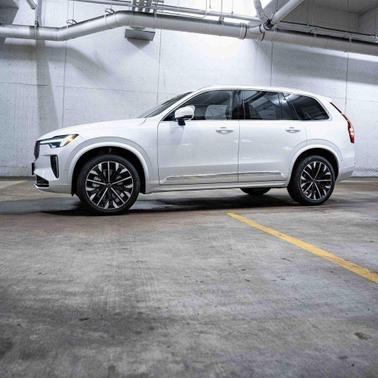 2026 Volvo XC90 B6 Ultra 7-Seater