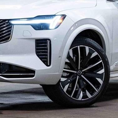 2026 Volvo XC90 B6 Ultra 7-Seater