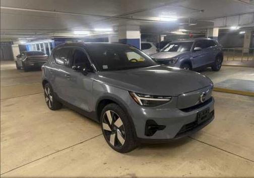 Thunder Grey 2023 Volvo XC40 Ultimate