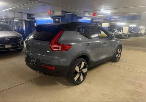 Thunder Grey 2023 Volvo XC40 Ultimate