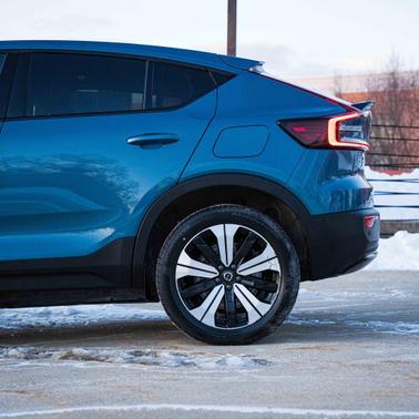 2023 Volvo C40 Recharge Pure Electric Twin Plus