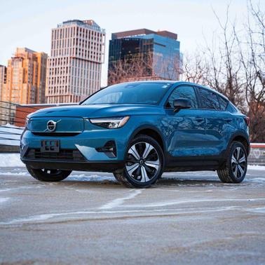 2023 Volvo C40 Recharge Pure Electric Twin Plus