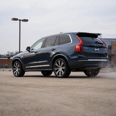2024 Volvo XC90 Recharge Plug-In Hybrid T8 Plus Bright Theme 7-Seater