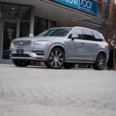 2024 Volvo XC90 Recharge Plug-In Hybrid T8 Plus Bright Theme 7-Seater
