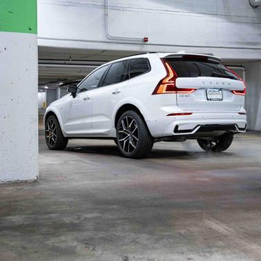 2026 Volvo XC60 Plug-In Hybrid T8 Polestar
