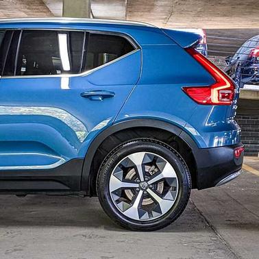 Fjord Blue 2024 Volvo XC40 Plus