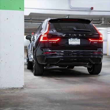 2025 Volvo XC60 B5 Ultra