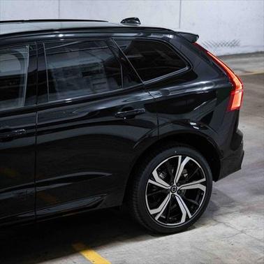 2025 Volvo XC60 B5 Ultra
