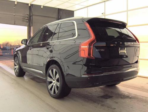 2024 Volvo XC90 Recharge Plug-In Hybrid T8 Ultimate Bright Theme 7-Seater