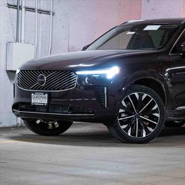 2025 Volvo XC90 Plug-In Hybrid T8 Plus 6-Seater