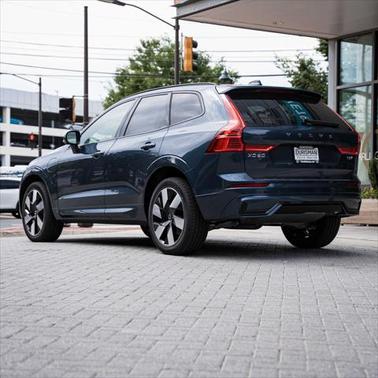 2025 Volvo XC60 Plug-In Hybrid T8 Plus