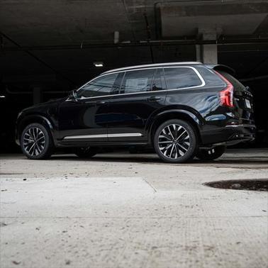 2025 Volvo XC90 Plug-In Hybrid T8 Ultra 6-Seater