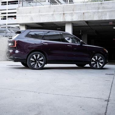 2025 Volvo EX90 Twin Motor Ultra