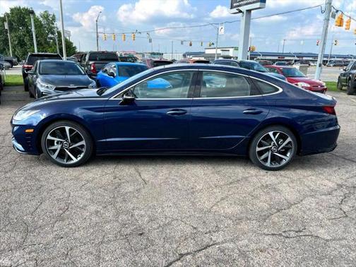 2022 Hyundai SONATA SEL Plus