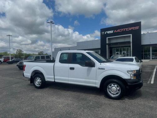 White Gold 2017 Ford F-150 XL