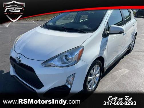 2017 Toyota Prius c Three