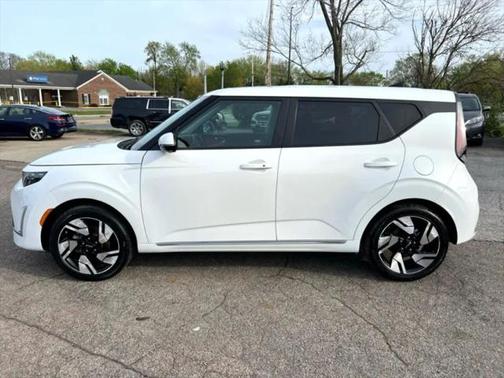 2023 Kia Soul GT-Line