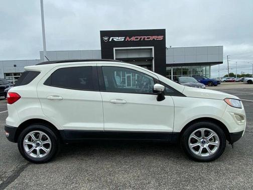 Diamond White 2020 Ford EcoSport SE
