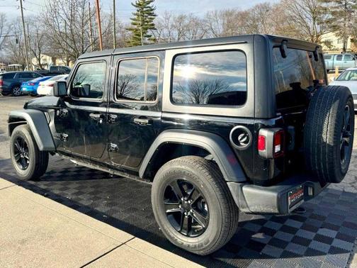 Black Clearcoat 2023 Jeep Wrangler Sport Altitude