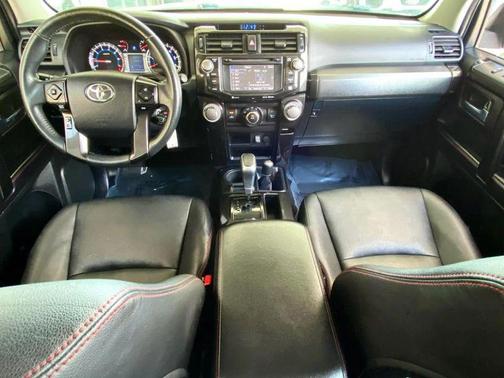 Magnetic Gray Metallic 2016 Toyota 4Runner Trail