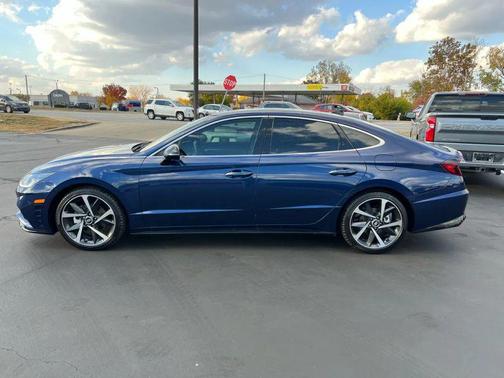 2021 Hyundai SONATA SEL Plus