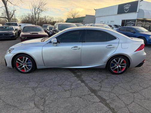 2018 Lexus IS 300 Base