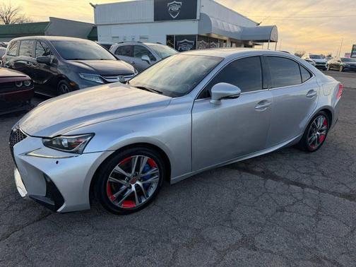 2018 Lexus IS 300 Base