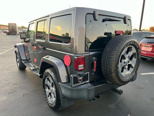 2017 Jeep Wrangler Unlimited Sahara