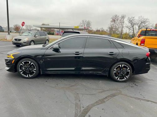 2023 Kia K5 GT-Line