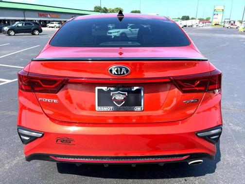 2020 Kia Forte GT-Line