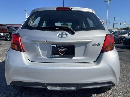 Classic Silver Metallic 2016 Toyota Yaris L