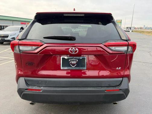 2019 Toyota RAV4 LE