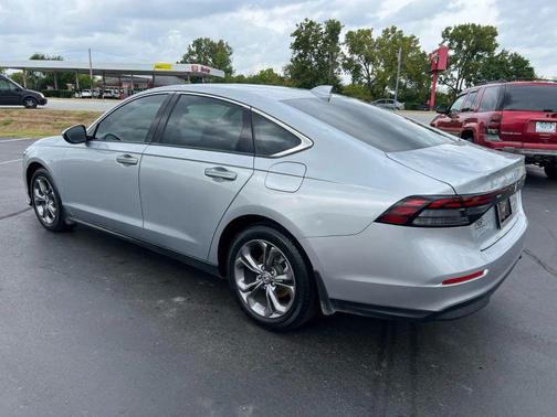 2024 Honda Accord EX 1.5T