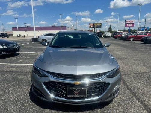 Gray Ghost Metallic 2023 Chevrolet Malibu FWD 1LT