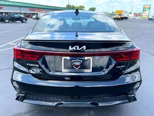 2022 Kia Forte GT-Line