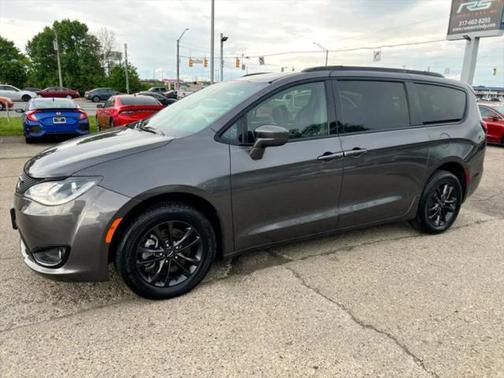 2020 Chrysler Pacifica L