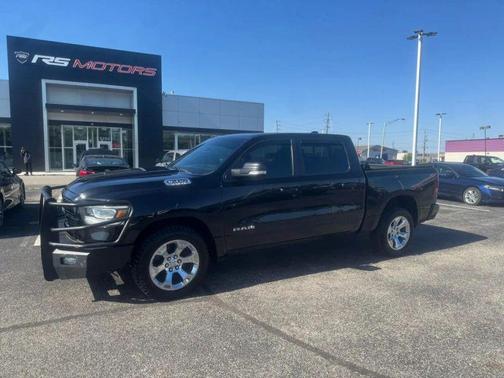 Diamond Black Crystal Pearlcoat 2019 RAM 1500 Big Horn