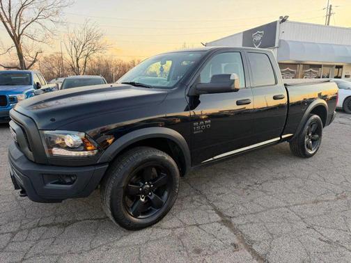 2020 RAM 1500 Classic Warlock Quad Cab 4x4 6'4' Box