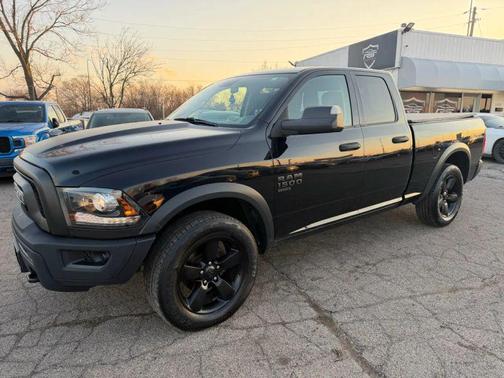 2020 RAM 1500 Classic Warlock Quad Cab 4x4 6'4' Box