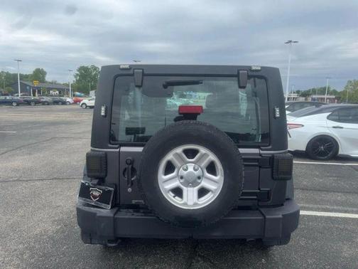 Granite Crystal Metallic Clearcoat 2017 Jeep Wrangler Unlimited Sport RHD