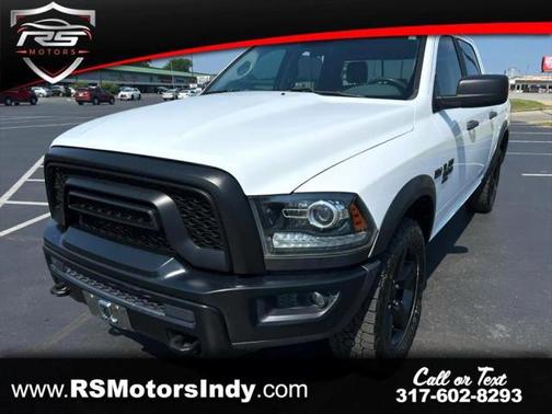 2020 RAM 1500 Classic Warlock Crew Cab 4x4 5'7' Box