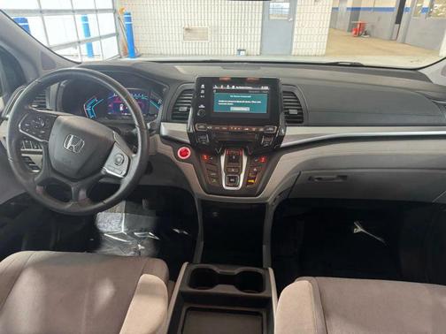 Gray 2018 Honda Odyssey EX