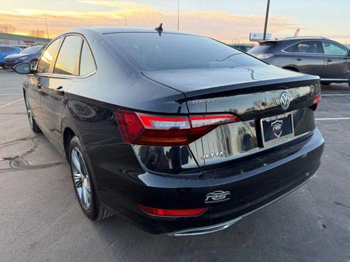 2019 Volkswagen Jetta 1.4T R-Line