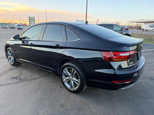 2019 Volkswagen Jetta 1.4T R-Line